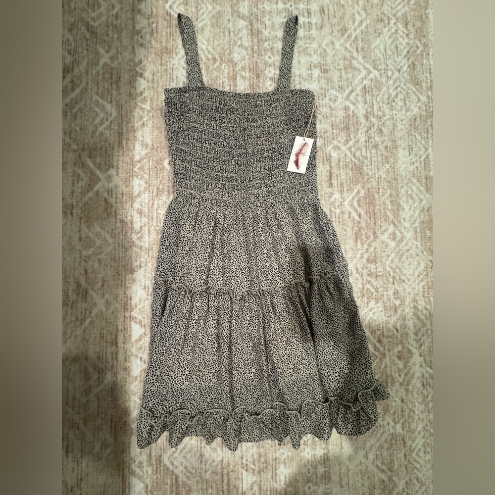 Jessica Simpson Black and White Midi Dress